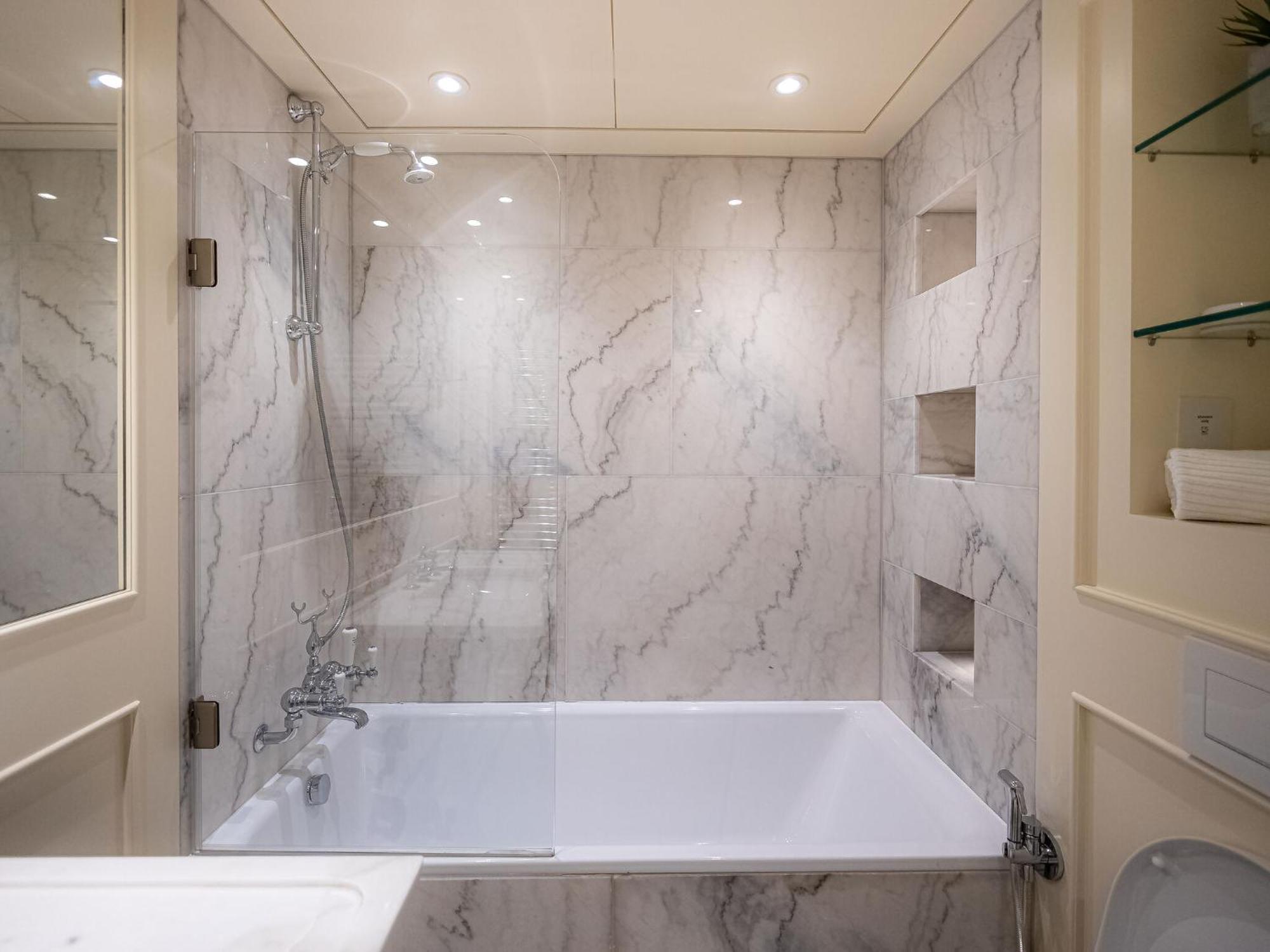 Modern Deluxe Five Bedroom House Near Chalk Farm Station By Belvilla London Eksteriør billede